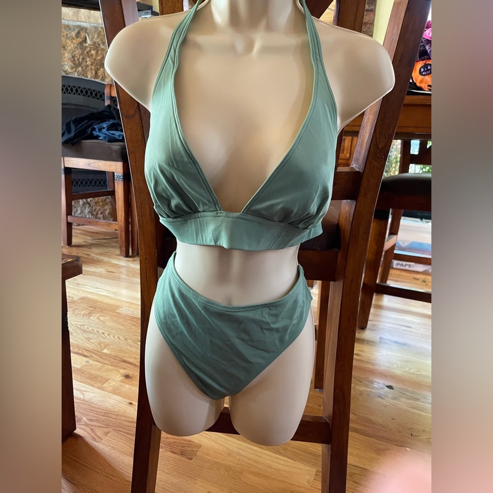 Victoria's Secret Bikini Top XL Bottom Large New